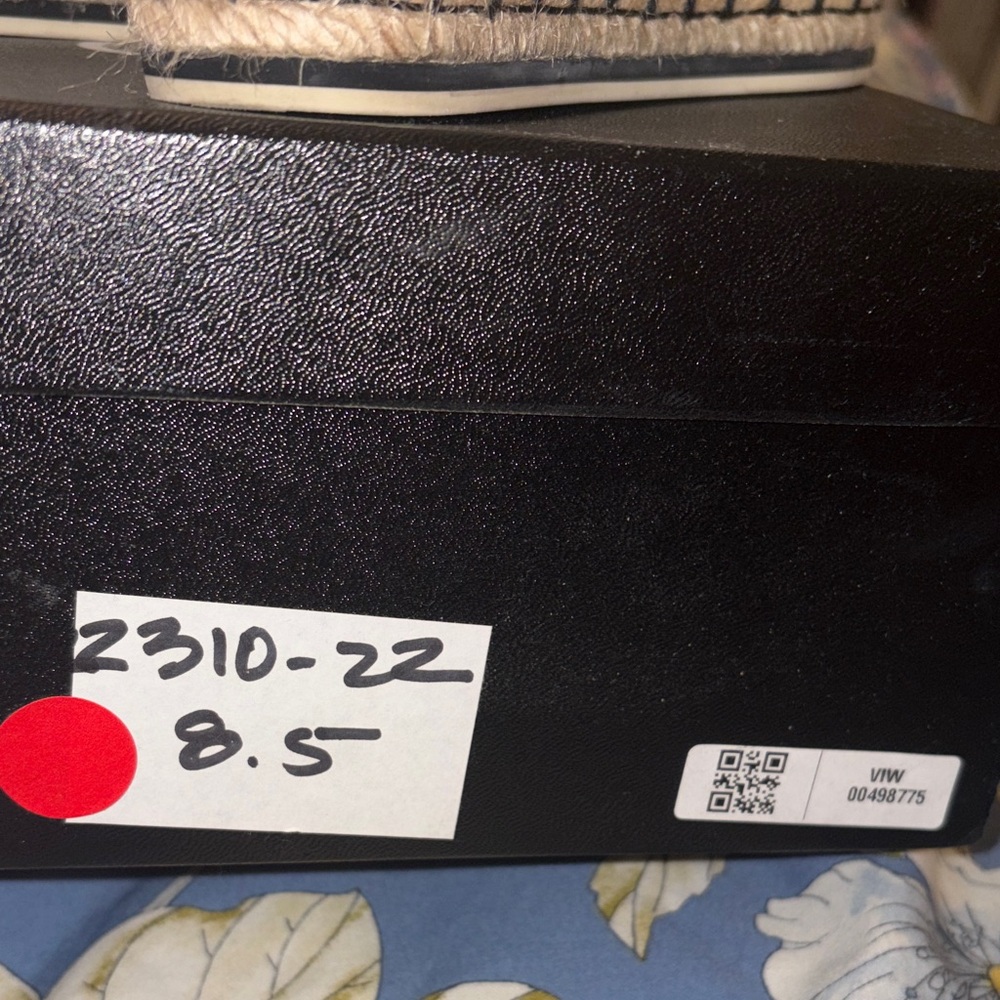 CHANEL Women's Black and White Sneakers - Picture 10 of 12